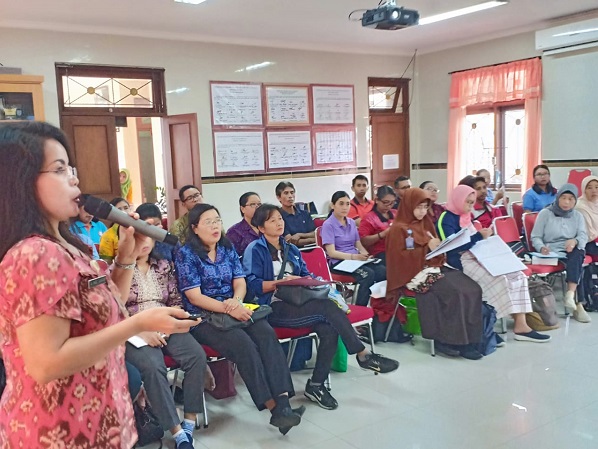 GIAT SOSIALISASI IMUNISASI ANAK SEKOLAH DAN JUMANTIK CERDAS
