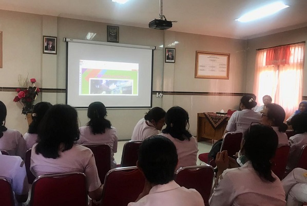 SOSIALISASI HASIL KAJI BANDING UPTD PUSKESMAS II DENPASAR BARAT KE UPTD PUSKESMAS SIMOMULYO SURABAYA